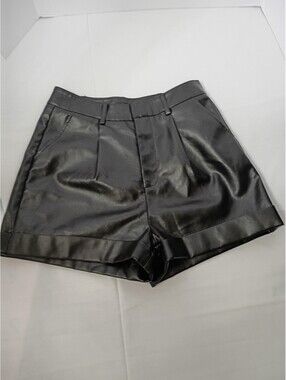 Black Leather Shorts Petite M